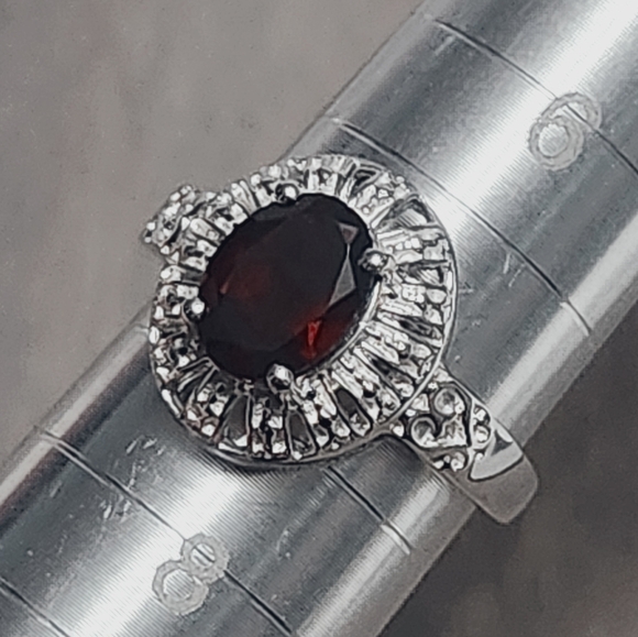 2.00 ct Garnet Sterling Silver Filigree Ring size 7 - Picture 6 of 11